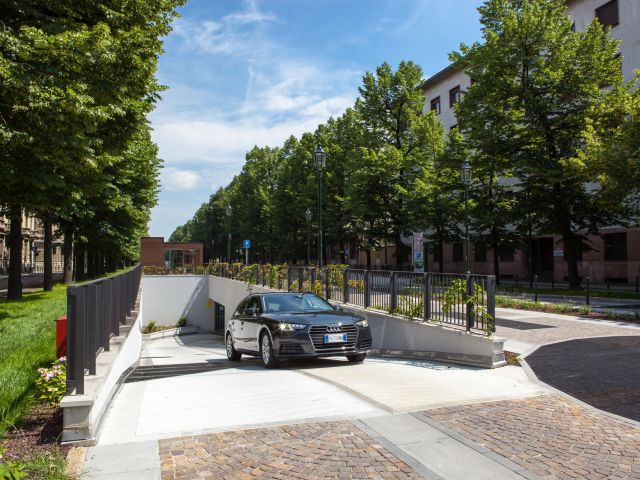 Corso Galilei Ferrari 05
