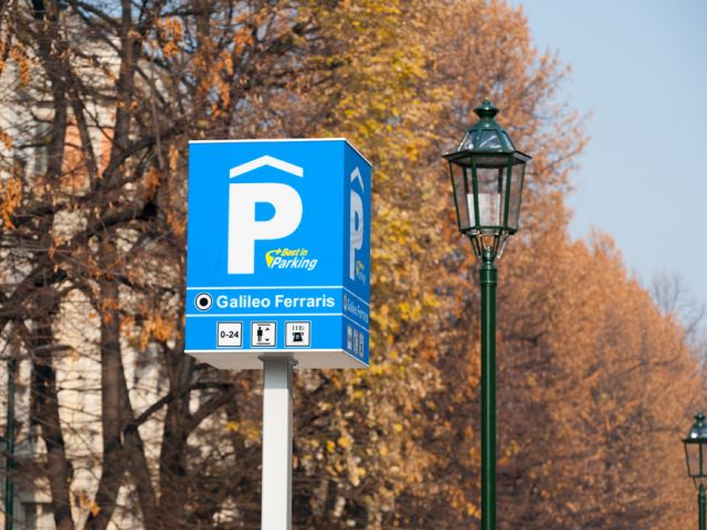 Parcheggio Galileo Ferraris