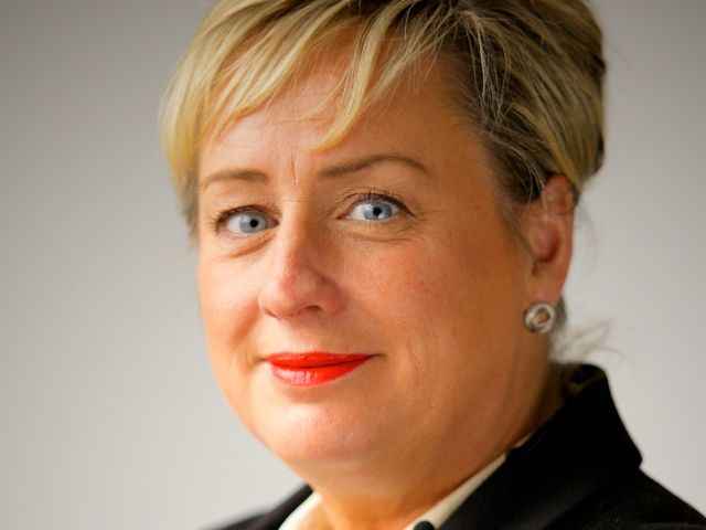 Jo Cooper