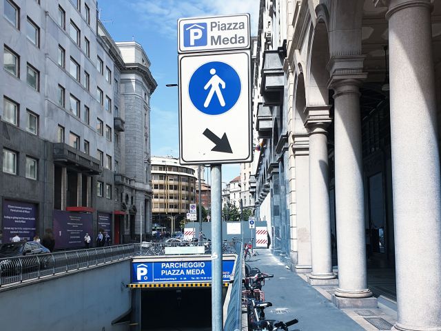 Parcheggio Piazza Meda